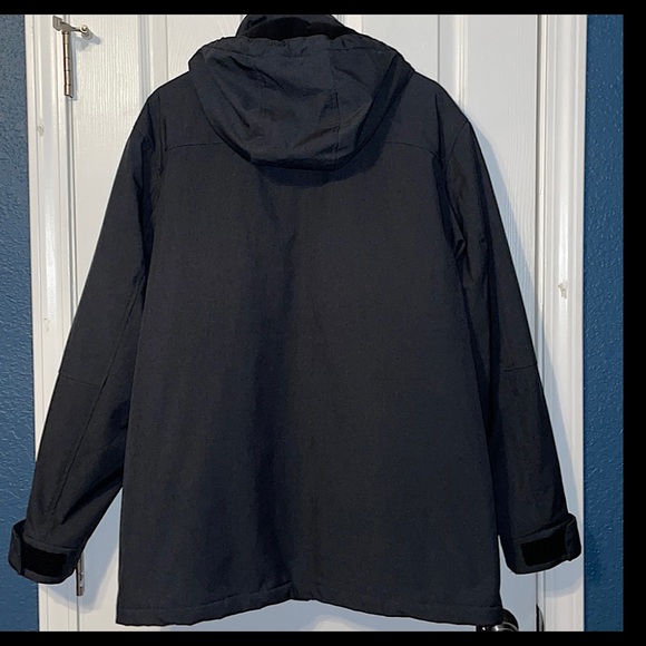 Weatherproof Jacket - Picture 4 of 16